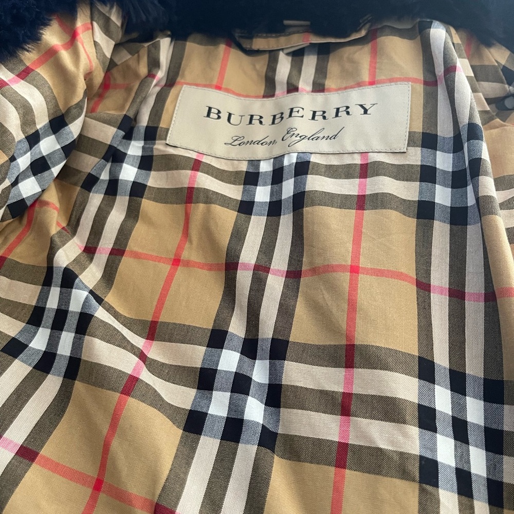 Burberry poncho